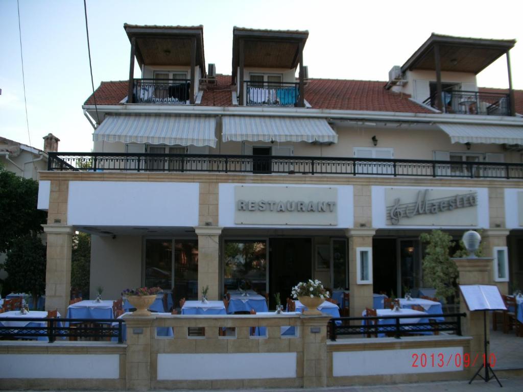 Montes Apartments & Studios Alykanas  Bagian luar foto