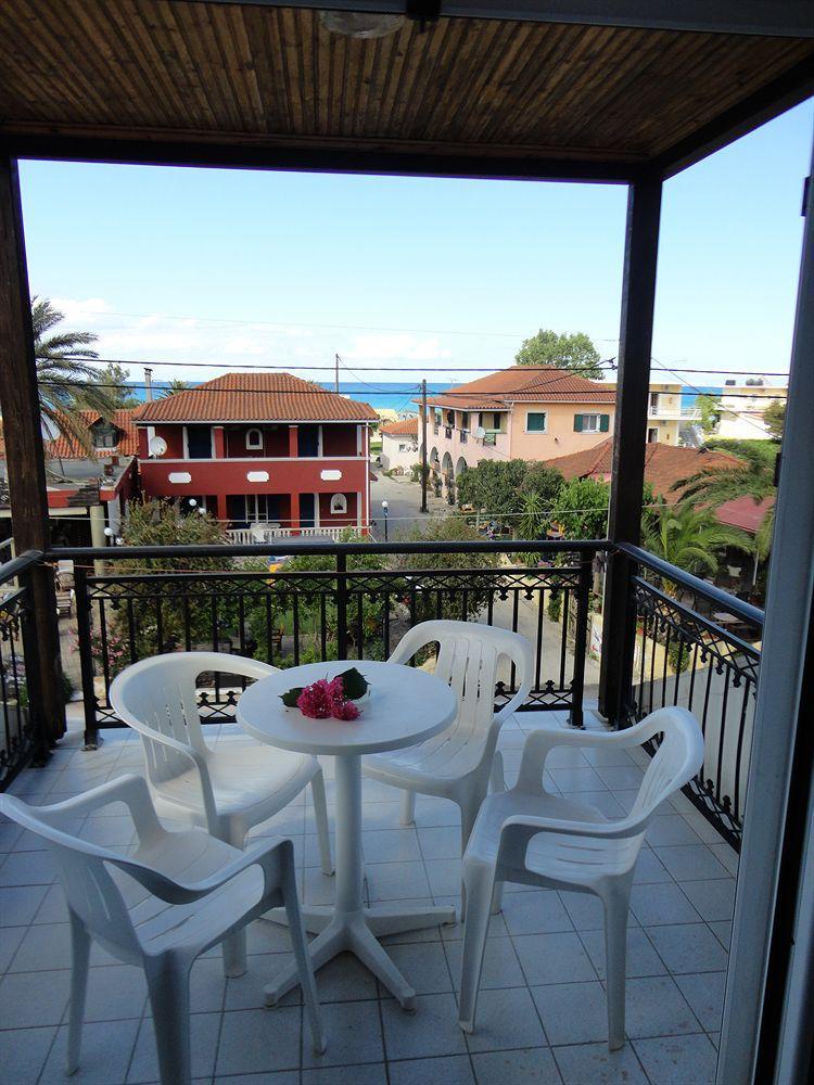 Montes Apartments & Studios Alykanas  Bagian luar foto